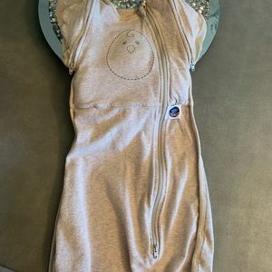 Nested Bean Zen One swaddle - 3-6 months - tan